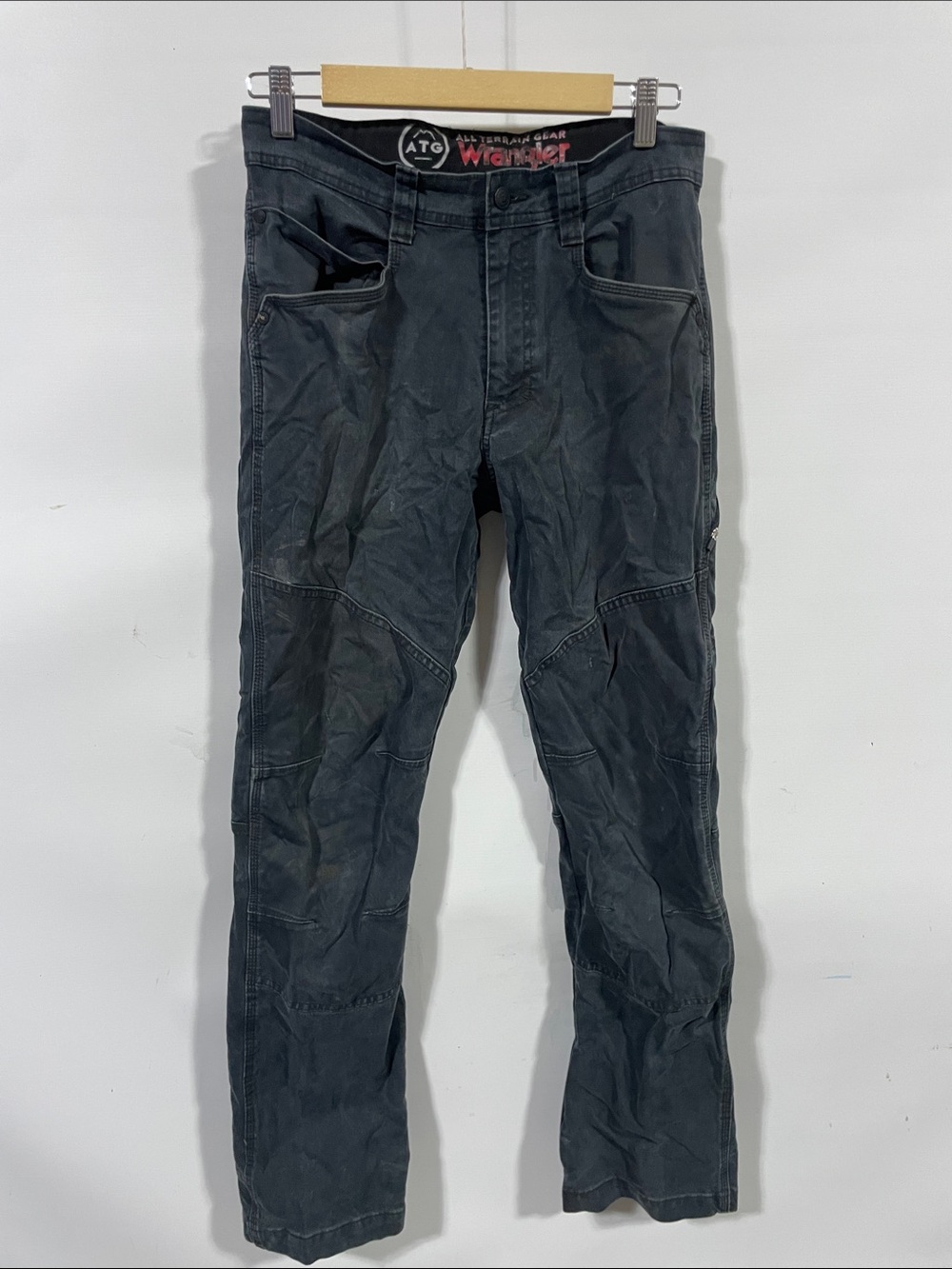 Wrangler all terrain gear Men's Black Cargo Utility Pants